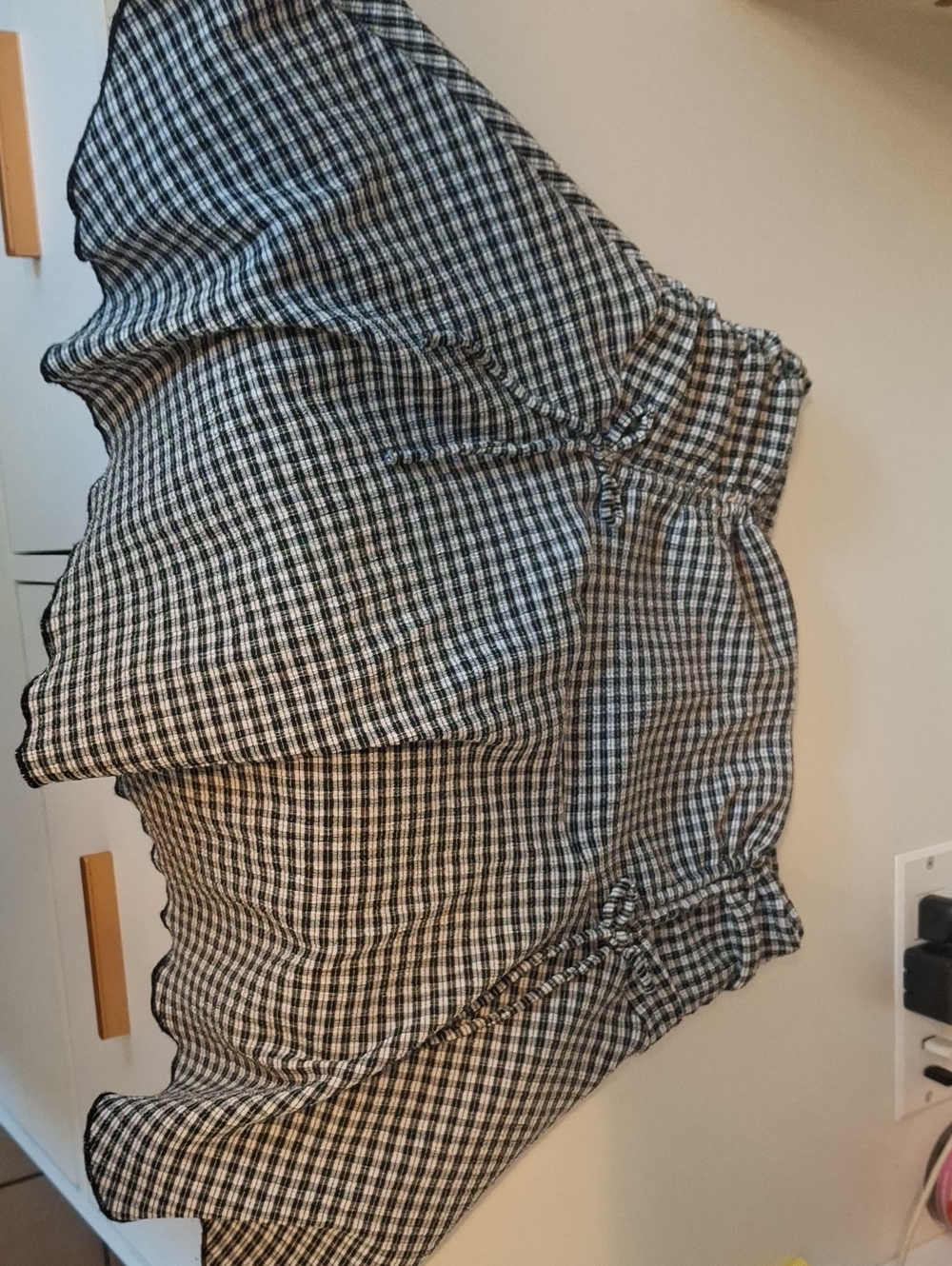 Zara Black and White Gingham Mini Skirt with Ruffle Hem